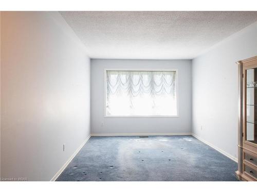 107 Glenroy Crescent, London, ON - Indoor Photo Showing Other Room