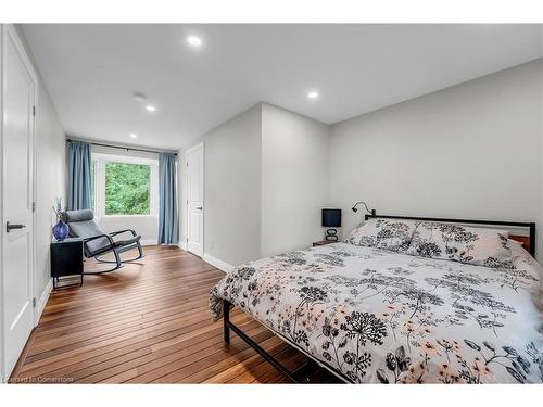 27 Yarwood Place, Kitchener, ON - Indoor Photo Showing Bedroom