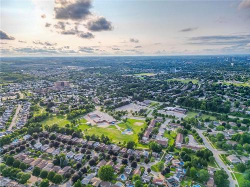 27 Yarwood Place, Kitchener, ON - Outdoor With View