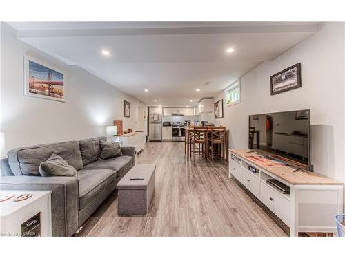 27 Weichel Street, Kitchener, ON - Indoor Photo Showing Living Room