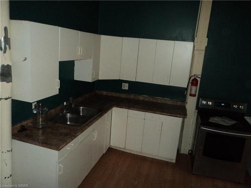 230 Queen Street Street, Palmerston, ON - Indoor Photo Showing Kitchen With Double Sink