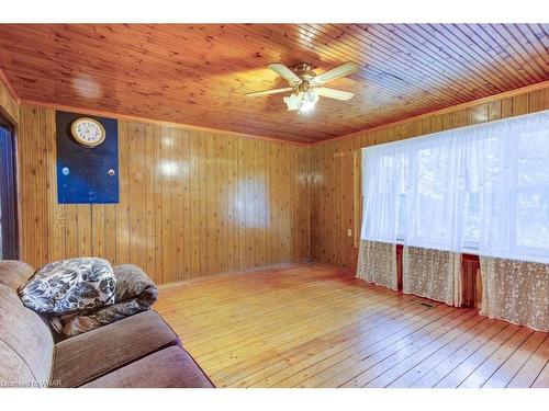 484358 30 Sideroad, Amaranth, ON -  Photo Showing Other Room