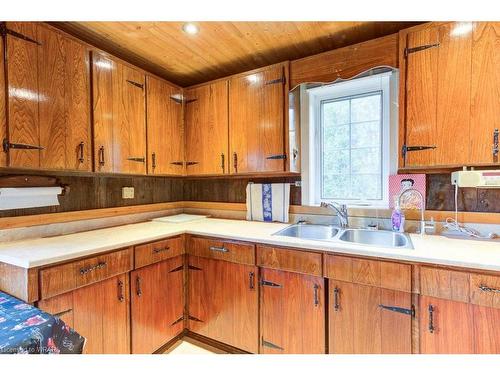 484358 30 Sideroad, Amaranth, ON - Indoor Photo Showing Kitchen With Double Sink