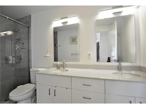 1412-50 Grand Avenue South Avenue S, Cambridge, ON - Indoor Photo Showing Bathroom