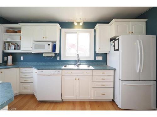 79 Blythwood Road, Waterloo, ON - Indoor Photo Showing Kitchen With Double Sink