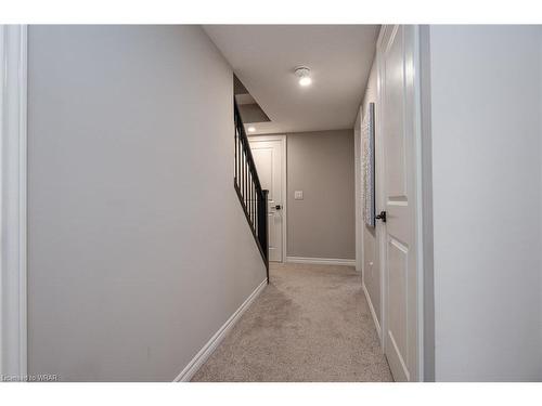 41-253 Chapel Hill Drive, Kitchener, ON - Indoor Photo Showing Other Room