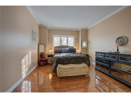 803 Creekside Drive, Waterloo, ON - Indoor Photo Showing Bedroom