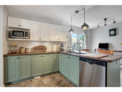 136 Glenariff Drive, Freelton, ON - Indoor Photo Showing Kitchen With Double Sink