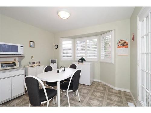 470 Thorndale Drive, Waterloo, ON - Indoor Photo Showing Dining Room