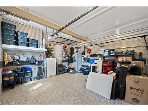 8 Wade Green, Cambridge, ON - Indoor Photo Showing Garage