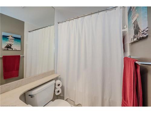 2201-215 Fort York Boulevard, Toronto, ON - Indoor Photo Showing Bathroom