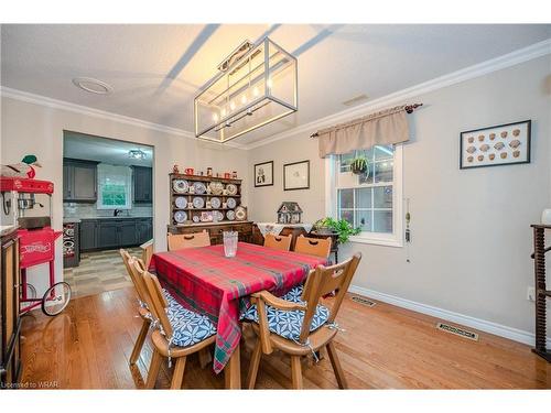 155 Clyde Street, Mount Forest, ON - Indoor Photo Showing Dining Room