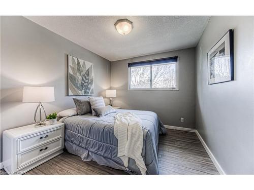 213 Northlake Drive, Waterloo, ON - Indoor Photo Showing Bedroom