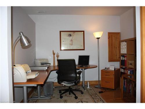 307-3 Father David Bauer Drive, Waterloo, ON - Indoor Photo Showing Office