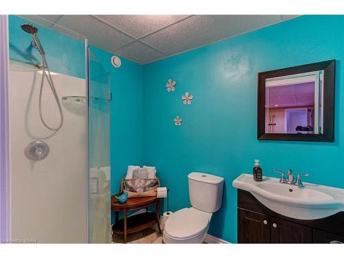 9643 Road 3 North Road, Clifford, ON - Indoor Photo Showing Bathroom