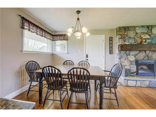 298 London Road S, Mount Forest, ON - Indoor Photo Showing Dining Room