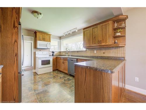 298 London Road S, Mount Forest, ON - Indoor Photo Showing Kitchen