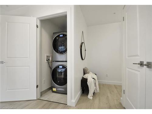 601-50 Grand Avenue S, Cambridge, ON - Indoor Photo Showing Laundry Room