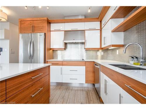 711-112 Benton Street, Kitchener, ON - Indoor Photo Showing Kitchen With Double Sink
