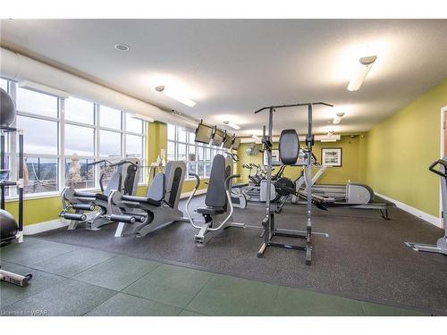 711-112 Benton Street, Kitchener, ON - Indoor Photo Showing Gym Room