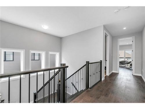 40 Macalister Boulevard, Guelph, ON - Indoor Photo Showing Other Room