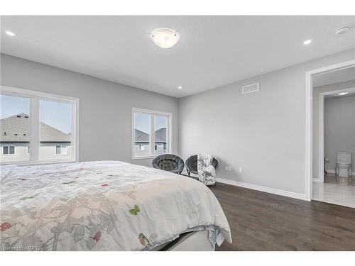 40 Macalister Boulevard, Guelph, ON - Indoor Photo Showing Bedroom