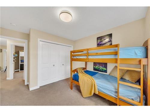 71 Willowrun Drive, Kitchener, ON - Indoor Photo Showing Bedroom