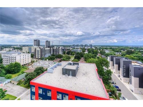 126-258A Sunview Street, Waterloo, ON - Outdoor With View