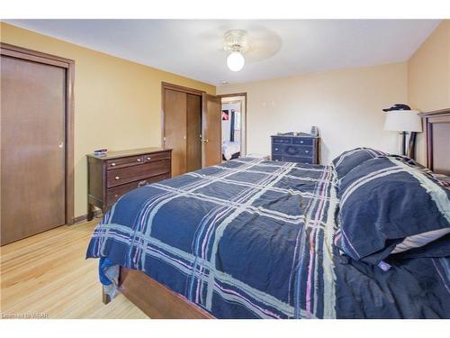 131 Loveys Street E, Hickson, ON - Indoor Photo Showing Bedroom