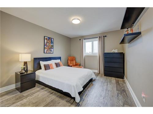 2110 Countrystone Place, Kitchener, ON - Indoor Photo Showing Bedroom