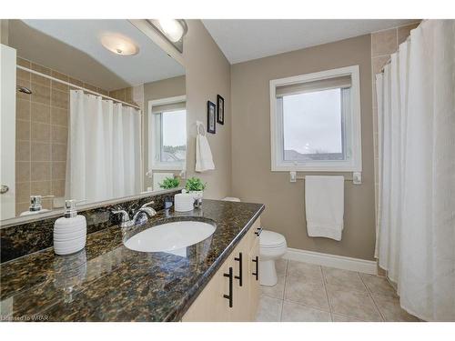 2110 Countrystone Place, Kitchener, ON - Indoor Photo Showing Bathroom