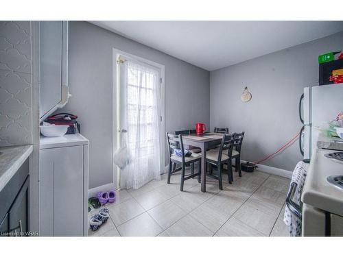 12 Christopher Drive, Cambridge, ON - Indoor Photo Showing Laundry Room