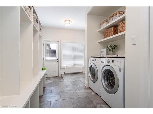 168 John Street W, Waterloo, ON - Indoor Photo Showing Laundry Room
