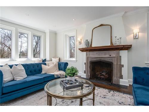 168 John Street W, Waterloo, ON - Indoor Photo Showing Living Room With Fireplace