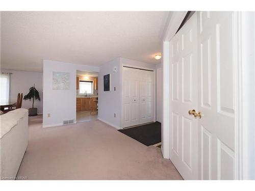 3 Meadow Drive, New Hamburg, ON - Indoor Photo Showing Other Room