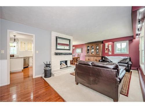 5496 Wellington Rd 86, Guelph, ON - Indoor Photo Showing Living Room With Fireplace