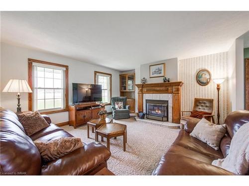 670 11Th Conc Rd Rr2, Langton, ON - Indoor Photo Showing Living Room With Fireplace