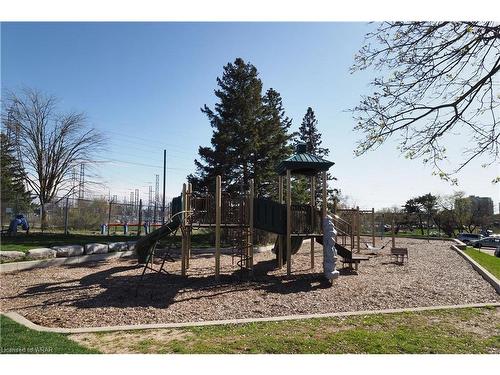 1-320 Traynor Avenue, Kitchener, ON - Outdoor With View