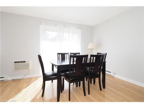 1-320 Traynor Avenue, Kitchener, ON - Indoor Photo Showing Dining Room