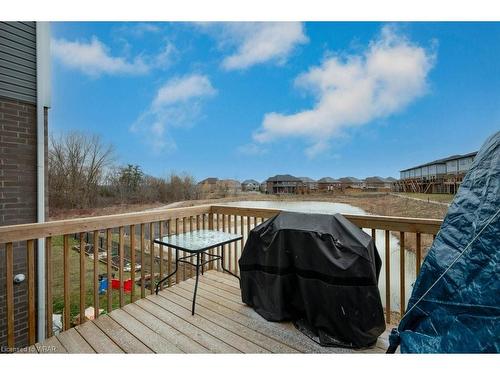904 Chapel Hill Court, Kitchener, ON - Outdoor With Deck Patio Veranda With Exterior