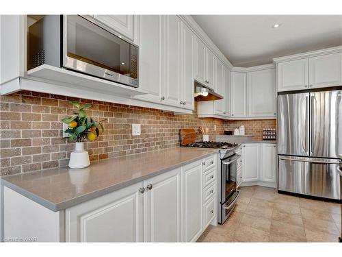 448 Rideau River Street, Waterloo, ON - Indoor Photo Showing Kitchen With Stainless Steel Kitchen