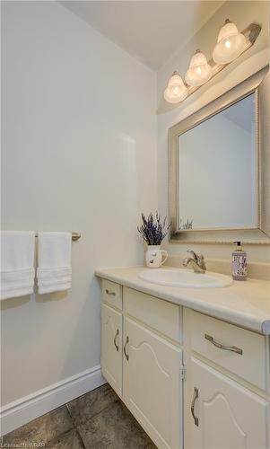 458 Lorindale Street, Waterloo, ON - Indoor Photo Showing Bathroom