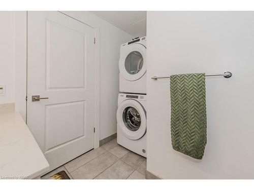 1805-50 Grand Avenue S, Cambridge, ON - Indoor Photo Showing Laundry Room