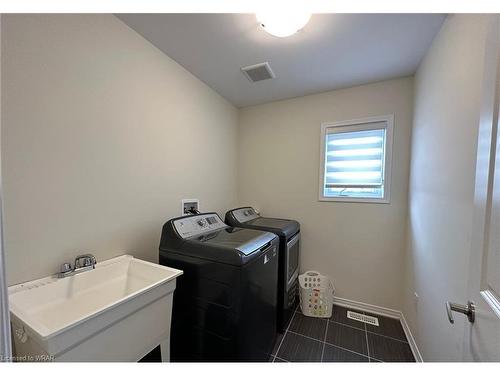 65 Tilbury Street, Breslau, ON - Indoor Photo Showing Laundry Room
