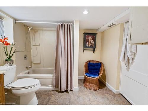 5 Rose Street, Kitchener, ON - Indoor Photo Showing Bathroom