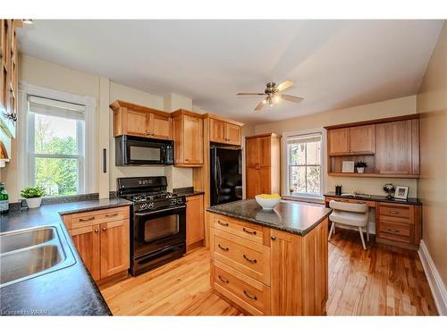 37 Merion Street, Guelph, ON - Indoor Photo Showing Kitchen With Double Sink