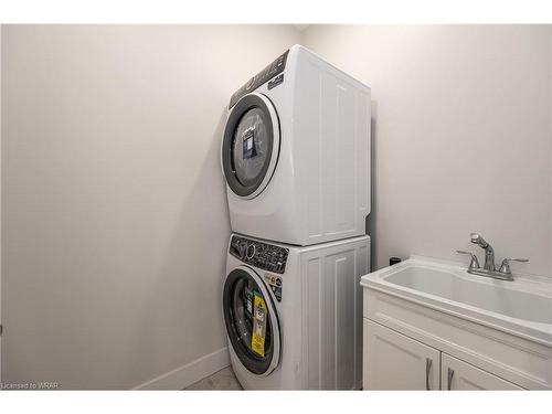 Main-498 Karn Street, Kitchener, ON - Indoor Photo Showing Laundry Room