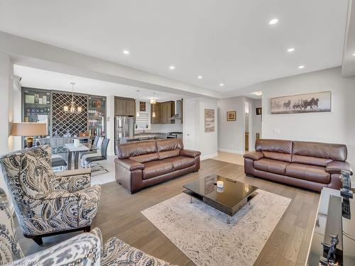 30 Ridgemount Street, Kitchener, ON - Indoor Photo Showing Living Room