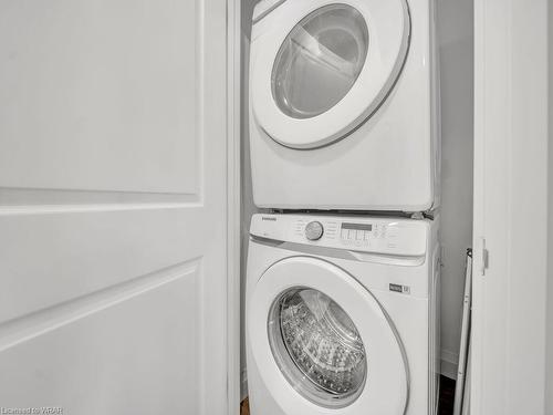 30 Ridgemount Street, Kitchener, ON - Indoor Photo Showing Laundry Room