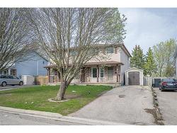 109 Connelly Drive  Kitchener, ON N2N 2T9